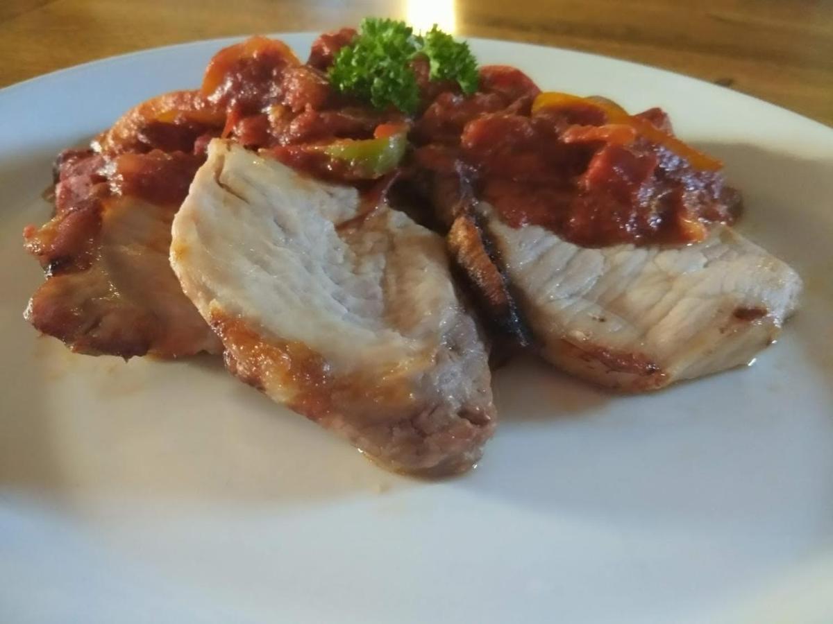 The Old Ginn House Inn Great Clifton Ngoại thất bức ảnh